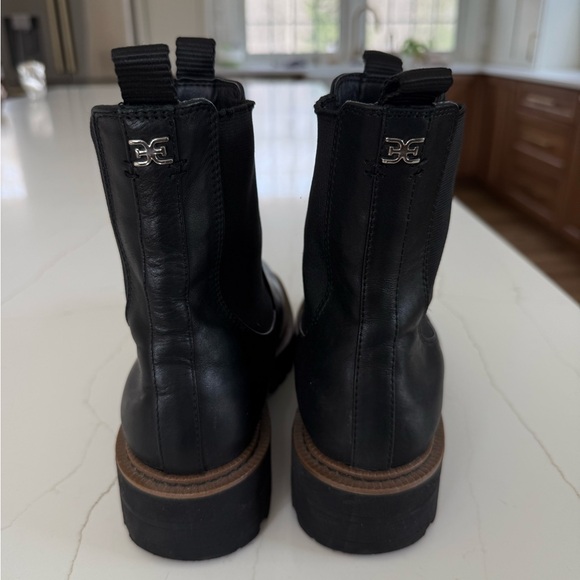 Sam Edelman Laguna Chelsea Boots - Picture 2 of 6